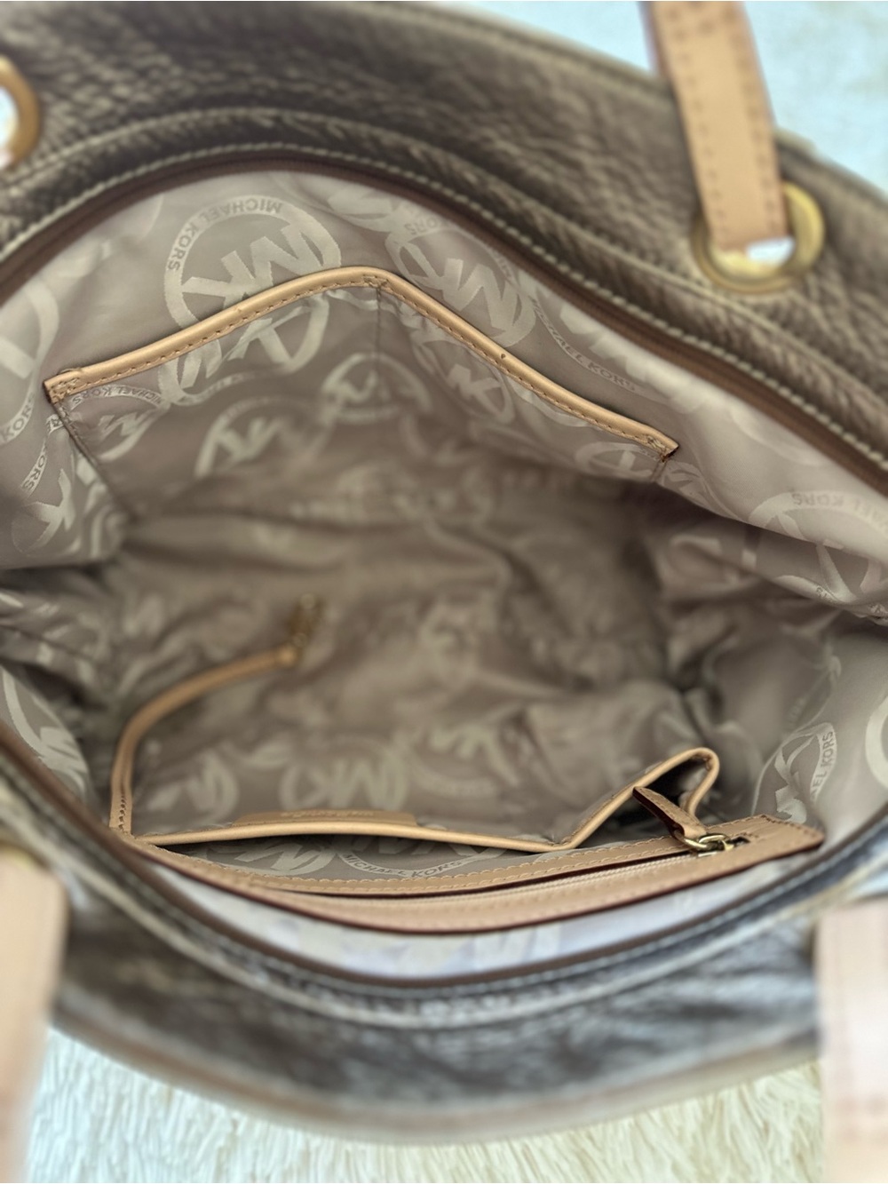 Michael Kors Metallic Bronze Gold Pebbled Leather Tote Bag Shoulder Purse - Picture 7 of 13